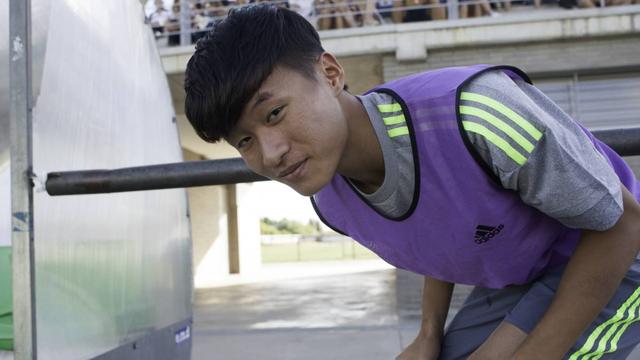 美女的让男人桶到爽直播