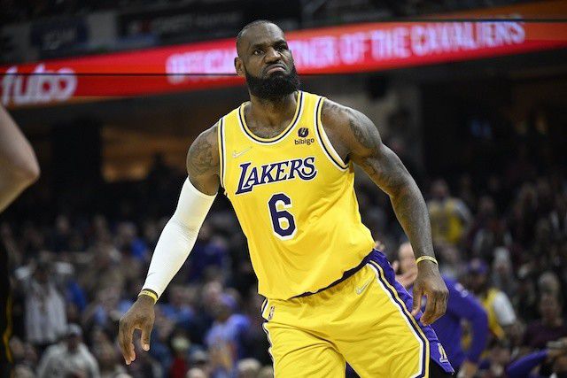 羞辱尤娜小游戏