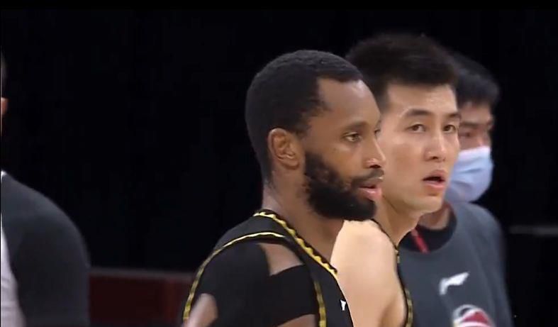 被刺激的恩小姐