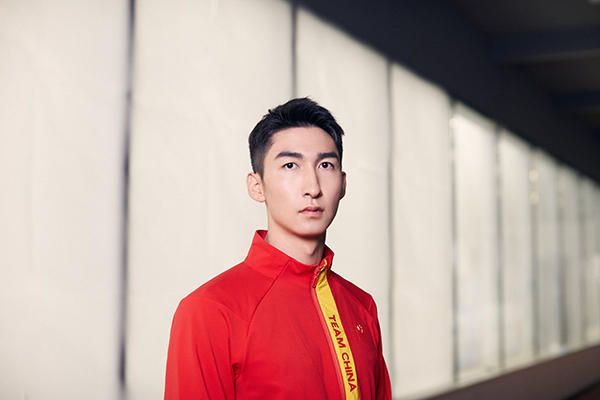 张开腿用舌头满足你